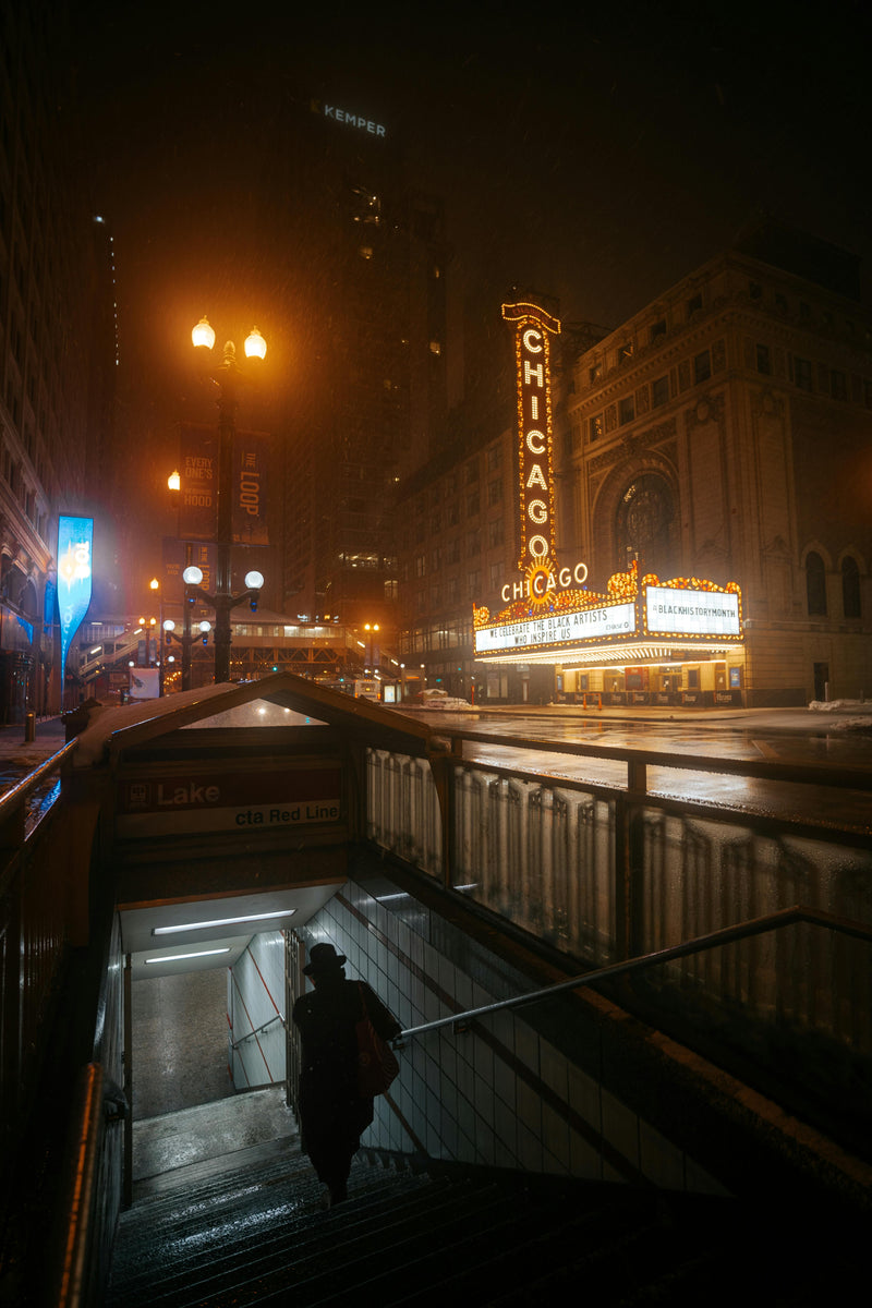 / Chicago_After_Dark.mp4